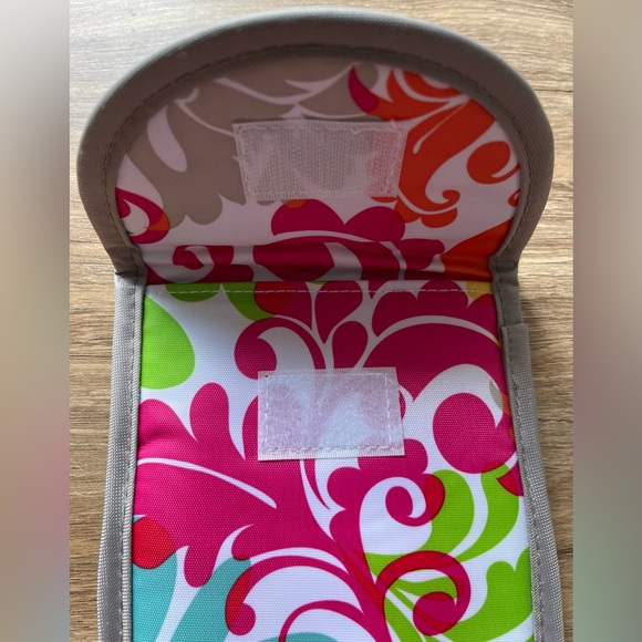 NWOT Thirty-one Flat Iron Hot Tools Carrying Case Island Damask Tropical Print - Picture 3 of 4